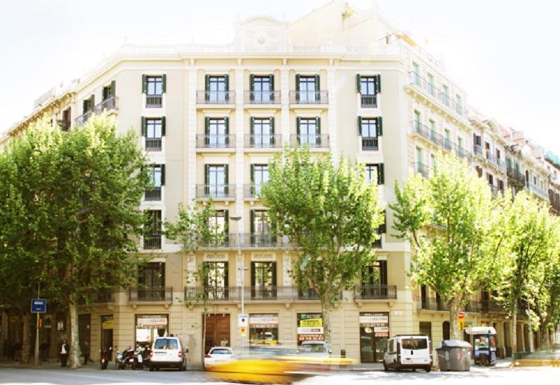 Mh Apartments Suites Barcelona Exterior photo